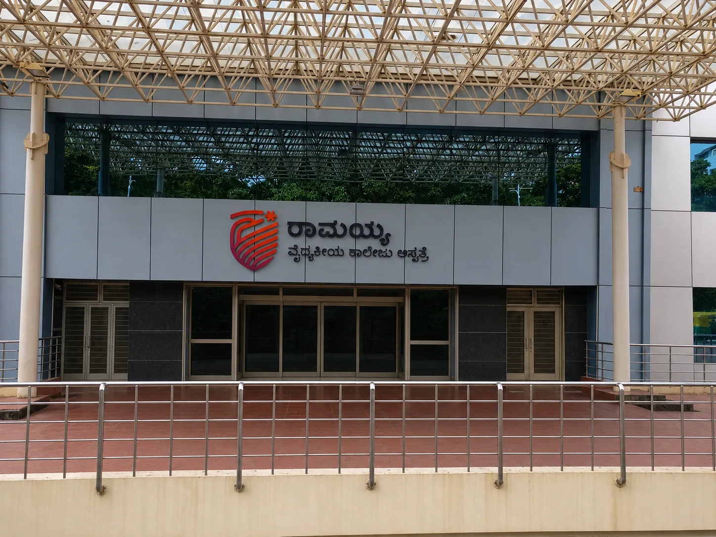 Hospitals & Clinics project photo 2